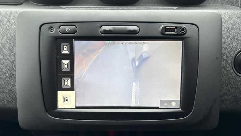 Dacia Duster 1.6 SCe Prestige 5dr Petrol Estate